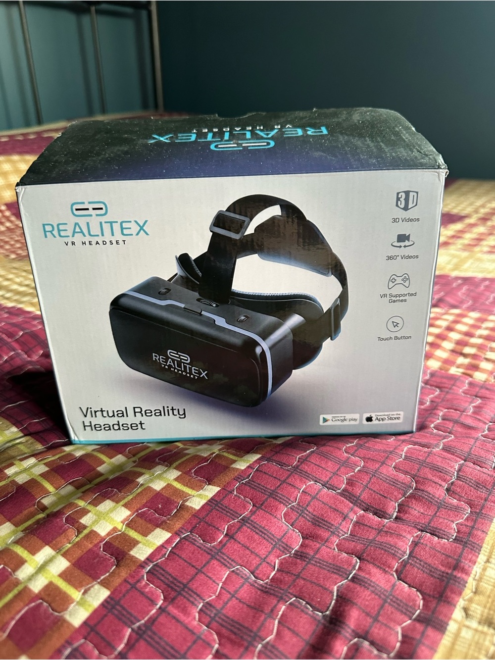 Black Virtual Reality Headset - VR, AR & Accessories